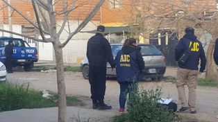 El Fiat Palio de Alejandra Ironici fue hallado por la policía en Padre Dusso al 7200. En una vivienda de allí también detuvieron al sospechoso del crimen.