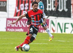 Salió campeón con Boca, jugó en Patronato y atiende un almacén en un pueblo de 150 habitantes