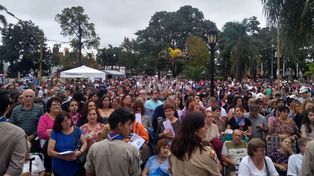 Pese al mal tiempo miles de fieles dicen presente en la fiesta de Guadalupe