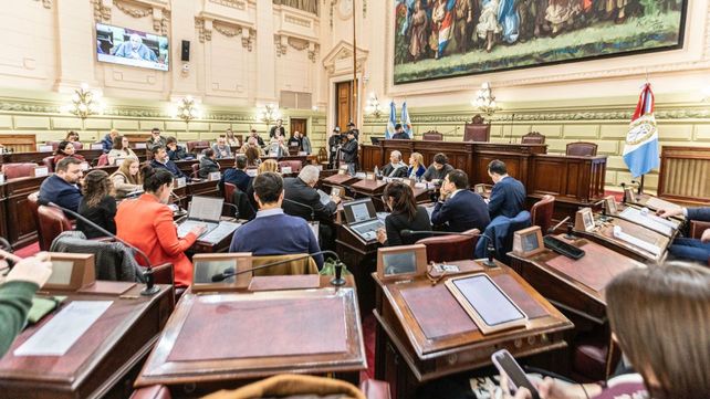 La Asamblea Constituyente avanza en la reforma constitucional.