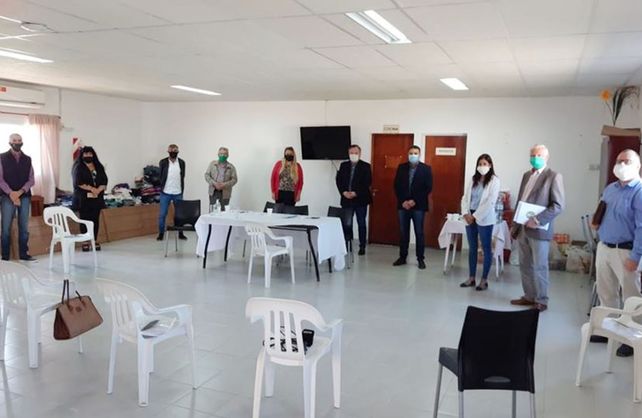 Firma del petitorio del departamento San Crist&oacute;bal al gobernador