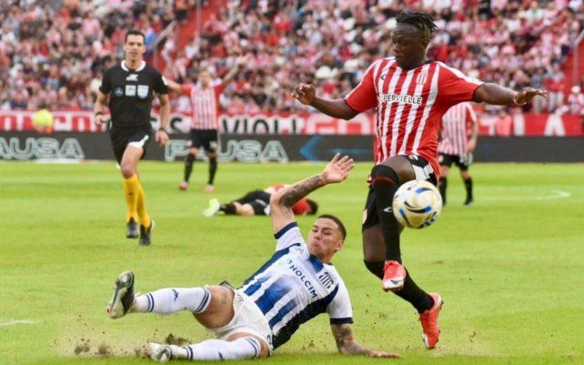 Estudiantes empató 0-0 con Talleres y es líder de la Zona A.