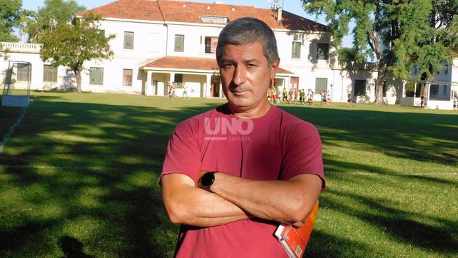Fabián Borgobello es el director técnico del Centro de ex Cadetes que debutará en la Liga Santafesina.