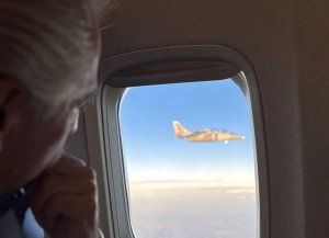Alberto Fernández arribó a Ushuaia escoltado por la Fuerza Aérea