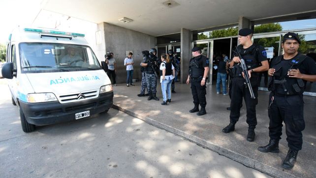 Trasladaron al hospital Cullen a Macaco Muñoz, herido en el ataque a tiros en la autopista