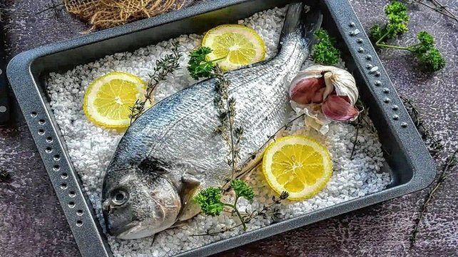 Por qué no se puede comer carne en Semana Santa: el origen de una tradición que sigue vigente