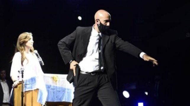 Un custodio de Milei amenazó con sacar un arma en el medio del acto en el Luna Park
