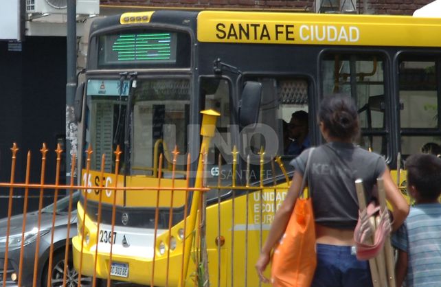 Cambian de recorrido dos líneas de colectivos