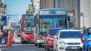 Se abrieron los sobres de los oferentes para hacerse cargo del Servicio de Transporte urbano de pasajeros de Paraná. Se presentaron tres ofertas