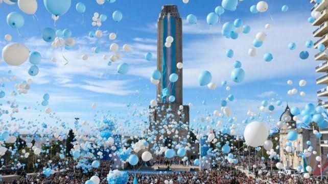 [EN VIVO] Sin el presidente pero con fiesta popular y comidas típicas, Rosario celebra el Día de la Bandera
