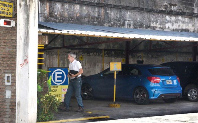 Uno de los muchos estacionamientos que tiene el centro de Rosario.