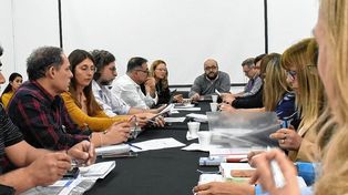 Docentes de Agmer realizan asambleas en las escuelas