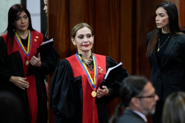 La reelección de Maduro fue convalidada por el Tribunal Supremo chavista