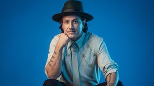 El nuevo disco es un poco un resumen sonoro de mi carrera, dijo Coti.