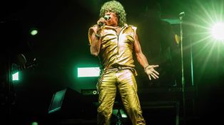 El cantante cordobés, La Mona Jiménez, fue intervenido quirúrgicamente el martes por la noche. Según se conoció, le colocaron un stent y permanecerá en observación en terapia intensiva para corroborar su evolución.&nbsp;