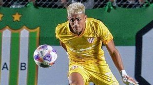 Santiago Mele reconoció que vivió con incertidumbre los últimos días pero se mostró feliz de seguir en Unión.
