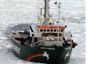 Llega rompehielos de Greenpeace para campa&ntilde;a pro rescate del Riachuelo