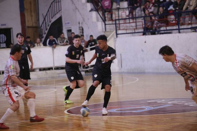 Futsal: una ayuda al bolsillo de los competidores