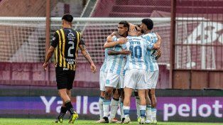 Racing venció a Santamarina y se metió en 16avos de Copa Argentina.