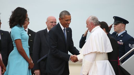 El Papa llegó a Estados Unidos para una histórica visita de seis días