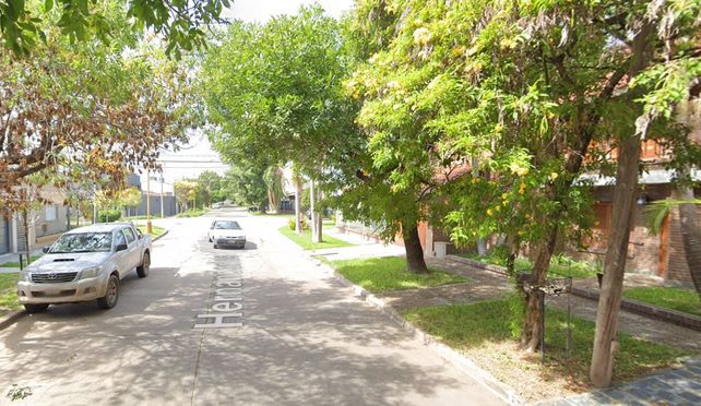 Villa Setúbal: un delincuente entró a robar en una vivienda de Hernandarias al 700 y se llevó dólares y pesos Villa Setúbal: un delincuente entró a robar en una vivienda de Hernandarias al 700 y se llevó dólares y pesos