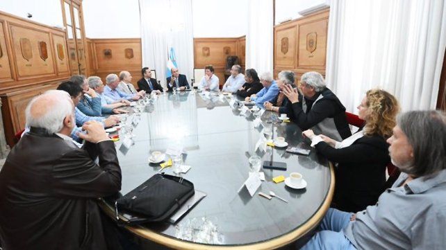 El Gobierno se comprometió con la CGT a formar una mesa de diálogo y revisar la reforma laboral. Héctor Daer reconoció “ya está hecha