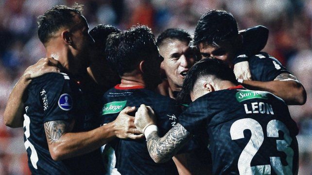 Junior Marabel es la carta de gol de Palestino Junior Marabel es la carta de gol de Palestino
