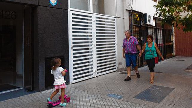 Sarmiento al 400. All&iacute; funcionaban las oficinas del Grupo Praga SA.