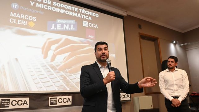 Marcos Cleri encabezó la presentación del Curso de Soporte Técnico JENI en el Atlas