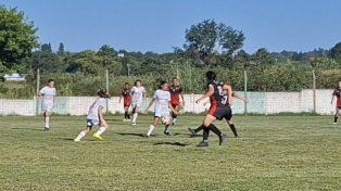 San Benito Paraná llegó a los siete puntos y lidera el grupo.