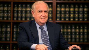 Gil Lavedra recibirá el título Doctor Honoris Causa de UADER