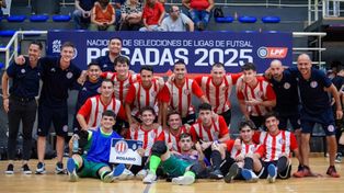 Selección Rosarina de futsal. El representativo dirigido por Nicolás Bellingeri ganó sus dos partidos y apunta a las semifinales.&nbsp; &nbsp; 