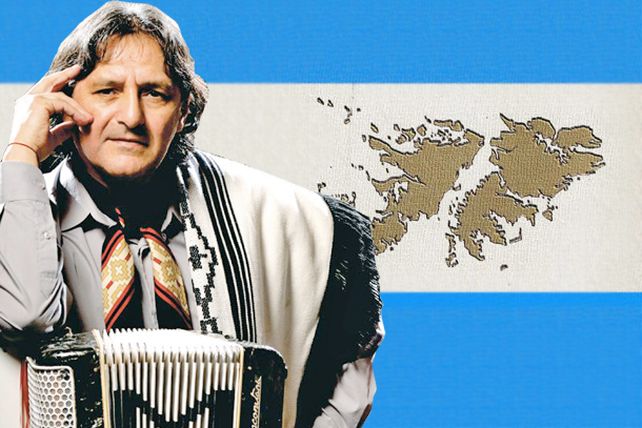 Monchito Merlo por los Veteranos y Caídos: “le hacen falta flores a esta patria”