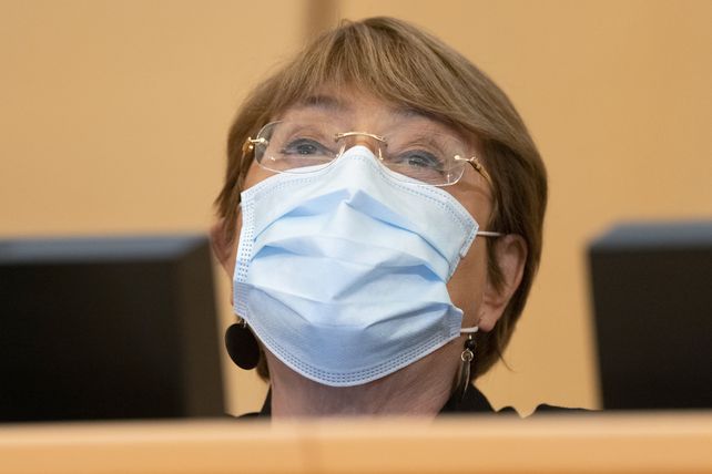 Bachelet le dio su directo apoyo a Boric