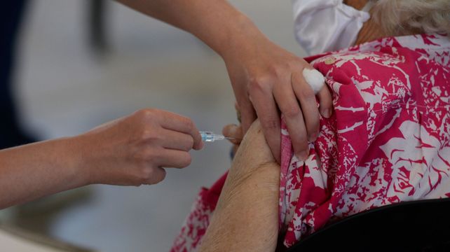 En los distritos municipales no están vacunando porque no tienen dosis