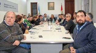 Paritaria de salud: Amra respaldó las mejoras en la oferta salarial y Siprus la consideró insuficiente