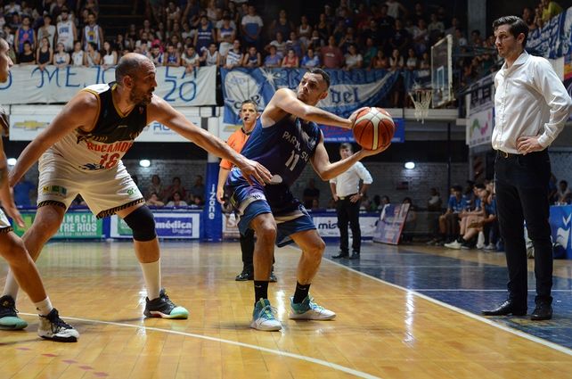 Sebastián Álvarez fue el goleador del juego con 24 puntos y Patrick Smith la figura con 14 puntos y 12 tableros.