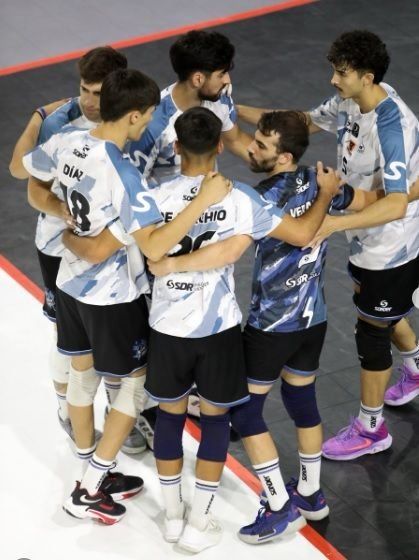 Sonder terminó en el primer lugar de la Zona B. Fue una aplanadora que jugó 14 partidos y ganó 13.