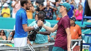 Jannik Sinner y Daniil Medveded, finalistas del Australian Open 2024.
