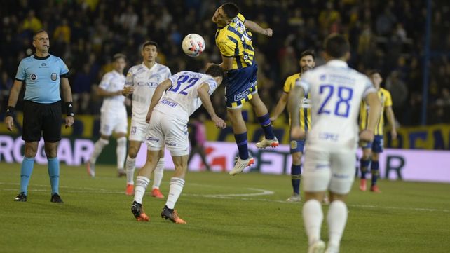 Central ganó de la mano de Pirulo y gracias a un gol de penal de Servio