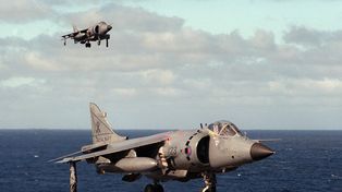 La Fuerza Aérea Británica (RAF) se mantiene en alerta máxima.