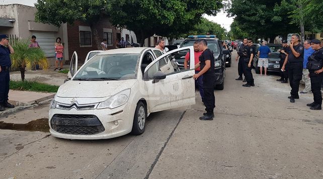 robo un auto para trasladarse