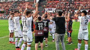 En busca de no regalar más puntos, Patronato recibe a Ferro en el Grella.