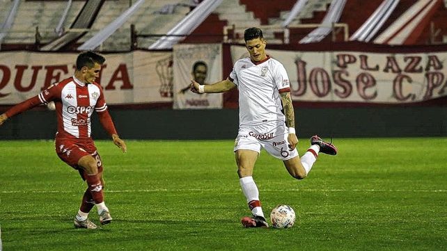 Unión empató frente a Huracán en el Tomás Ducó y lleva tres fechas invicto en la Liga Profesional.&nbsp;