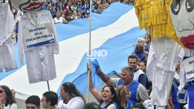 Los docentes en plan de lucha