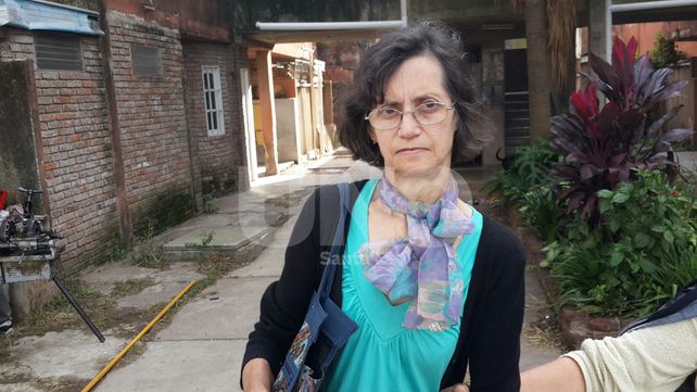 Indignación. La madre de Esteban pidió justicia luego de conocer la trágica noticia.