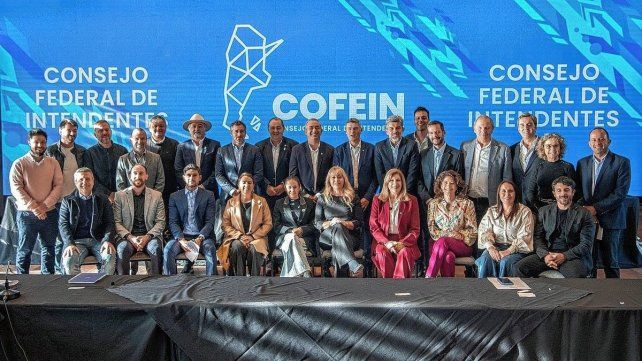 Rosario Romero reclamó por fondos retenidos a municipios durante el encuentro del Cofein.