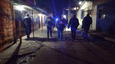 Un violento ataque a balazos se registró este viernes por la noche Calle 409 y bulevar Seguí. Un violento ataque a balazos se registró este viernes por la noche Calle 409 y bulevar Seguí.