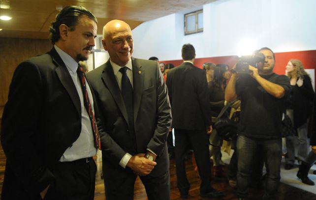 Que la diputada Bielsa hable con su hermano Rafael, del Sedronar, por si tiene un plan