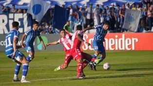 La honestidad brutal de Corvalán tras el empate ante Godoy Cruz: No es fácil jugar por el descenso